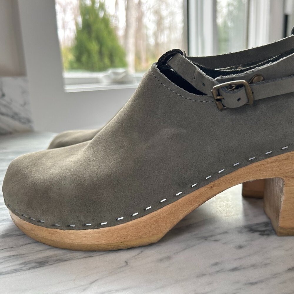 No. 6 Mule Leather and Wooden Heel Clog, sz 41